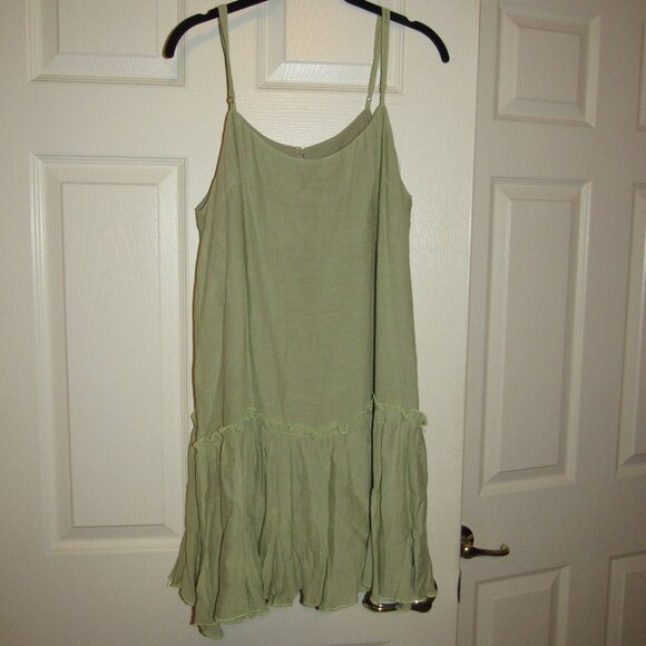 Dresses & Skirts - Light Green, XL Adjustable Strap Fully Lined Flirtatious Spaghetti Strap Dress
